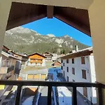 Serena - Tre Cime Views Hotell 2*