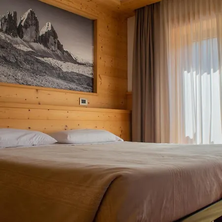 Serena - Tre Cime Views