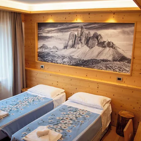 Serena - Tre Cime Views 호텔 아우론조디까도레