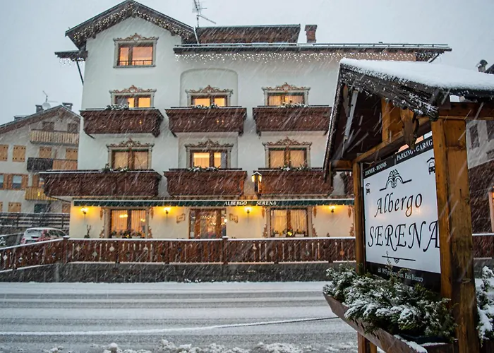 Serena - Tre Cime Views Szálloda 2*