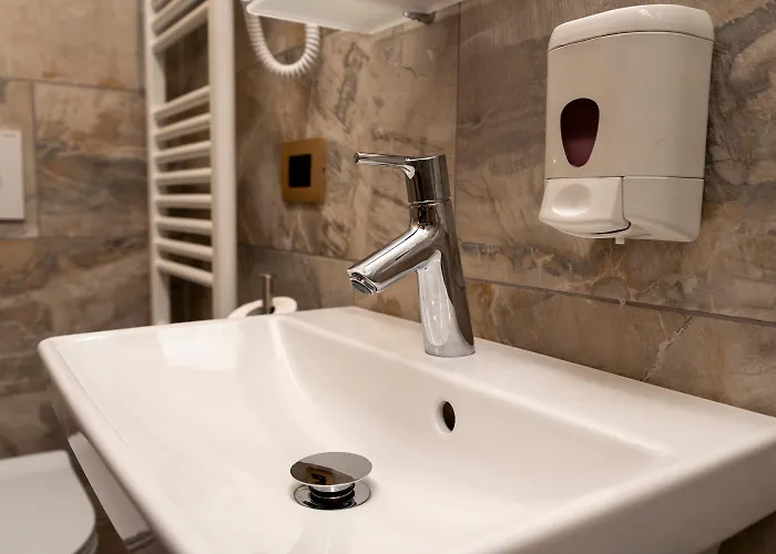 Serena - Tre Cime Views Szálloda 2*